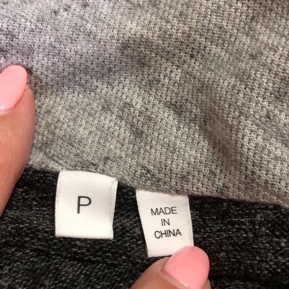 10 Crosby Derek Lam Color Block Knit Sweater Gray Size Small - Picture 7 of 10